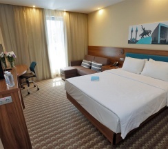 Номер стандарт семейный в Hampton by Hilton Ufa