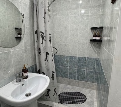 Стандартный трехместный номер собственной ванной комнатой в Кипарис