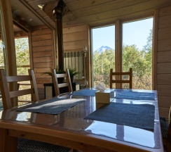 Шале с двумя спальнями в Kamchatka forest lodge