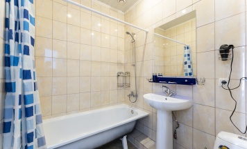 Двухместный номер с 2 односпальными кроватями в Невский дом