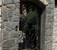 Дом в Абхазское поместье