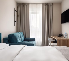 Семейный Супериор с 1 кроватью Queen-size или 2 односпальными кроватями 80х200см в Нега