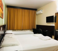 Четырёхместный номер Superior в Dom Pedro I Palace Hotel