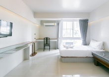 Двухместный номер Superior 2 отдельные кровати в A Room Bangkok Sathorn