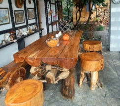 Номер Comfort с 2 комнатами с балконом в У Марины