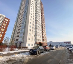 Апартаменты с 2 комнатами с красивым видом из окна в Апартаменты у ТЦ Аквамолл