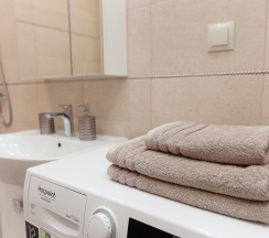 4-местные апартаменты студия с 1 двуспальной кроватью в AntoninaApartments (АнтонинаАпартментс) на улице Крылова