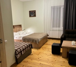 Трехместный номер в Невский