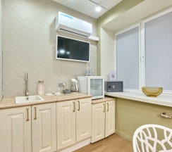 Улучшенный номер с кроватью размера «king-size» в Питер