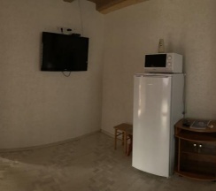 Номер улучшенный комфорт с 2 односпальными кроватями в Колобок