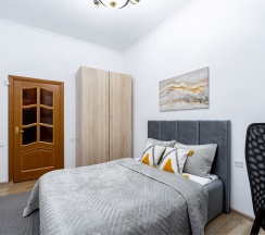 Апартаменты 4 спальни Грибоедов Модерн в Dere-apartments