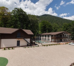 Шале "Тишина Гор" Duplex с балконом в Небо и Горы