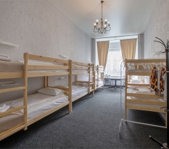 Место в общем женском номере в Scandinavia