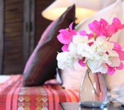 Бунгало Luxury в Poshanu Resort