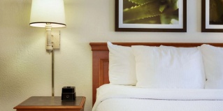 Остин: Мини-отель La Quinta Inn by Wyndham Austin Capitol / Downtown