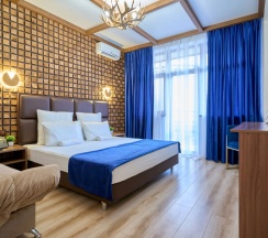 Двухместный номер Комфорт Улучшенный с балконом двуспальная кровать в Астра де Роза