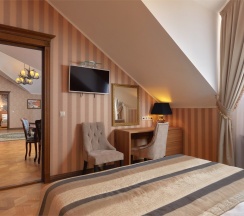 Апартамент трехкомнатный четырехместный Охотничий корпус в Тетьково