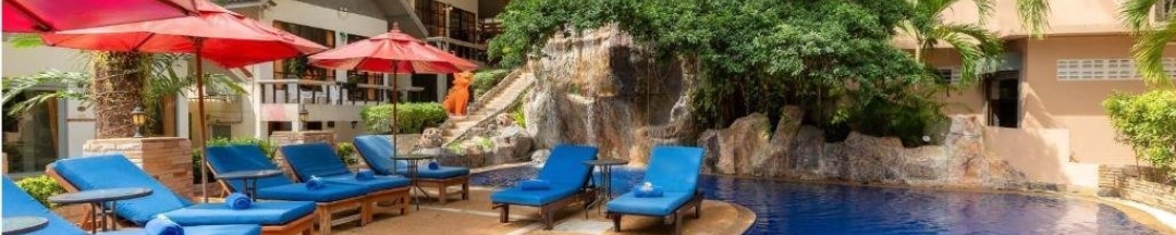 Четырёхместный номер Standard в Club Bamboo Boutique Patong Beach Resort