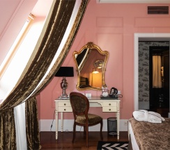Стандартный номер с видом во внутренний двор в Dom Boutique Hotel