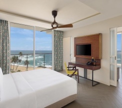 Люкс c 1 комнатой с видом на океан в Radisson Blu Resort Galle