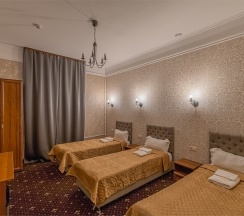 Трехместный номер в Ланселот