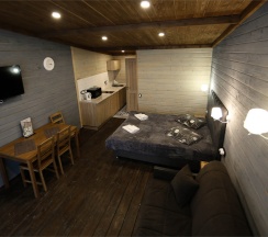 Double2 в Chernika House