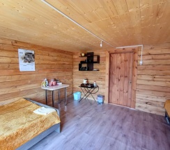 Стандартный четырехместный номер в Сулук