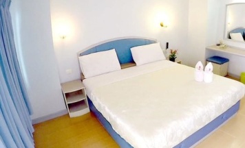 Двухместный номер Standard с балконом двуспальная кровать в P.A. Place Hotel