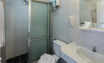 Одноместный номер Economy в Armoni Patong Beach Hotel