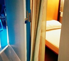 Двухместный номер Standard двухъярусная кровать в 2230 Hostel