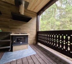 Шале c 1 комнатой с красивым видом из окна в Аврора Country House