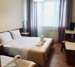 Стандартный трехместный номер в Эдельвейс