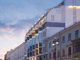 Отель Cosmos St. Petersburg Nevsky Hotel в Санкт-Петербурге