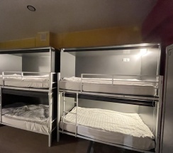 Кровать в общем номере в Северная звезда