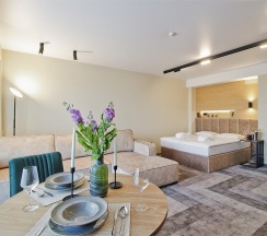 Сити Вип 7 в Ластадие