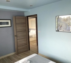 Семейный люкс с видом на море в The Beach Front Resort Pattaya  - SHA Plus