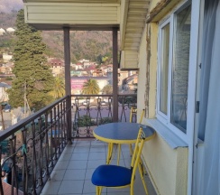 Двухместный номер Standard с балконом и с красивым видом из окна двуспальная кровать в Ахра