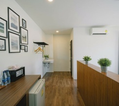 Люкс с видом на море в The Arbern Hostel x Bistro
