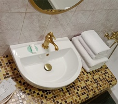 Двухместный Делюкс с одной двуспальной или двумя односпальными кроватями в My Favourite Garden Hotel