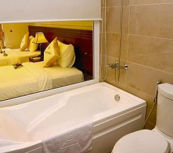 Двухместный номер Deluxe 2 отдельные кровати в Nam Hung Hotel