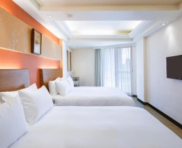 Двухместный номер Standard с видом на озеро 2 отдельные кровати в Bitan Hotel