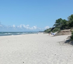 Коттедж улучшенный в Дом-сфера у моря