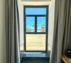 Двухместный полулюкс с видом на море (двуспальная кровать) в El Coso Hotel