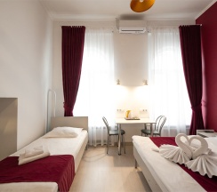 Семейный номер в Iq hotel