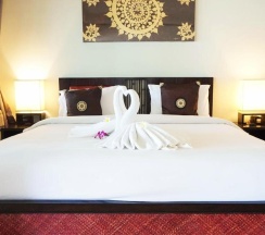 Двухместный номер Deluxe с видом на море двуспальная кровать в Lamai Inn 99 Bungalows