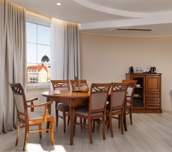 Kaiserhof Suite в Kaiserhof