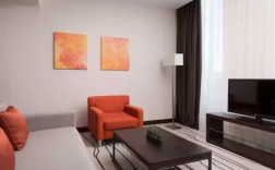 Люкс угловой  c 1 комнатой в DoubleTree by Hilton Moscow-Vnukovo Airport