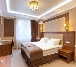 Первая категория (Комфорт с одной двуспальной или двумя односпальными кроватями) в Chocolatier