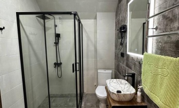 Номер люкс семейный №42 в Алатау Люкс