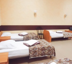 Номер эконом с 4 односпальными кроватями в Smart Hotel KDO Сызрань